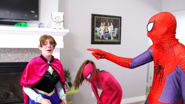 Frozen Elsa Loses Her Hair Frozen Anna Loses her hair Pink Spidergirl Ariel and Spiderman Real Life