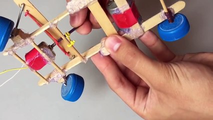 Como fazer um carrinho de controle remoto, simples e rápido