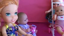 Anna and Elsa Toddlers Babysit Bath Time Playground Fun Baby Dolls # 2 - Slime Frozen Toys Peppa Pig