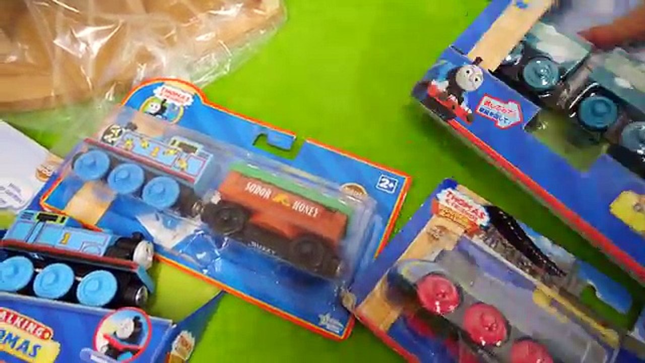 Wooden Railway Thomas Toys Tidmouth Sheds video for children