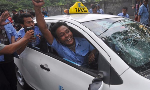 Bisnis Taksi Express Terjun Bebas Karena Ini...