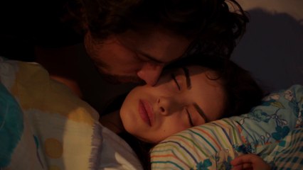 Fazilet Hanım ve Kızları 17. Bölüm Hazan'a Büyük Sürpriz