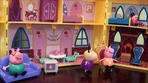 Peppa Pig: Peppas Rose Tower Toy Set, Peppa Pig Princess Castle, Princess Peppanzl and Sir George