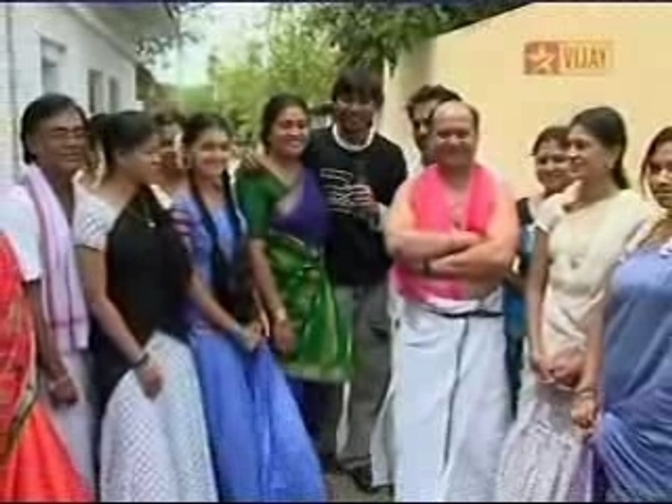 [Tamilshowz.net]Naan Pollathavan1_chunk_1