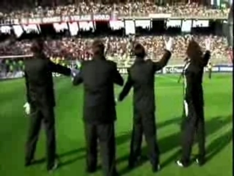 Asse Mickael Youn - Le Lion Est Mort Ce Soir A Gerland