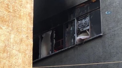 Şantiyede Çalışan İşçilerin Kaldığı Dairede Yangın Çıktı