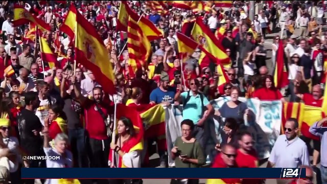 Catalogne : 350 000 anti-indépendantistes à Barcelone