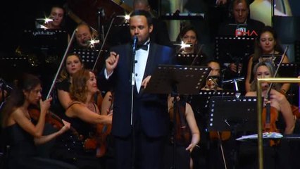 Zeki Müren'in Şarkılarını Filarmoni Orkestrası Seslendirecek