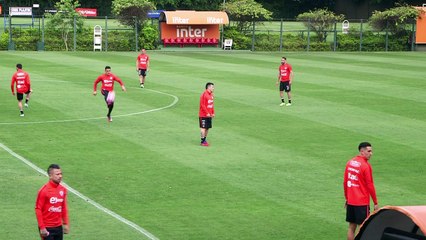 Seleção chilena treina em São Paulo