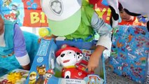 PAW PATROL Birthday Party in REAL LIFE Nickelodeon Opening Presents Surprise Toys PAW PATROL Videos