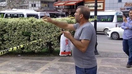 Vatandaş Görüntülemek İçin Yarışa Girdi; O Üzerine Benzin Döküp, Silahı Ağzına Dayadı...