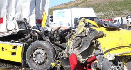 Üçüncü Köprü Yolunda Devrilen TIR, Zincirleme Kazaya Neden Oldu: 1 Ölü, 2 Yaralı