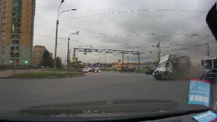 Compilation d'accidents de voitures en HD n°2 et ??? #A vous de voir#