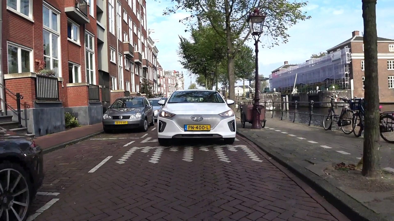 2017 Hyundai IONIQ Car Sharing in Amsterdam - The fully electric Car Sharing Fleet