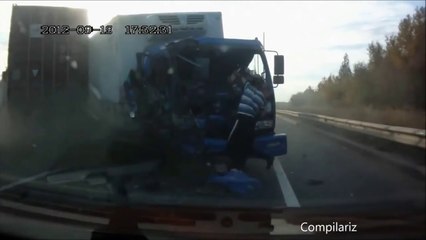 Ejection du chauffeur de ce camion par le pare-brise en plein trafic !