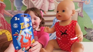Купание куклы Бэби Борн с девочкой Машей, Развлечение для детей tinti- ванные бомбочки c сюрпризoм