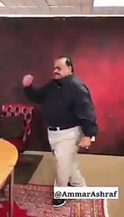 Altaf Hussain Funny Video