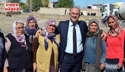 (9 Ekim 2017) KENDİ EKMEĞİNİ PİŞİREN KADINLARIN YÜZÜ GÜLÜYOR