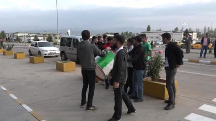 Balkan Şampiyonu Yavuz Ağralı, Davul Zurnayla Karşılandı