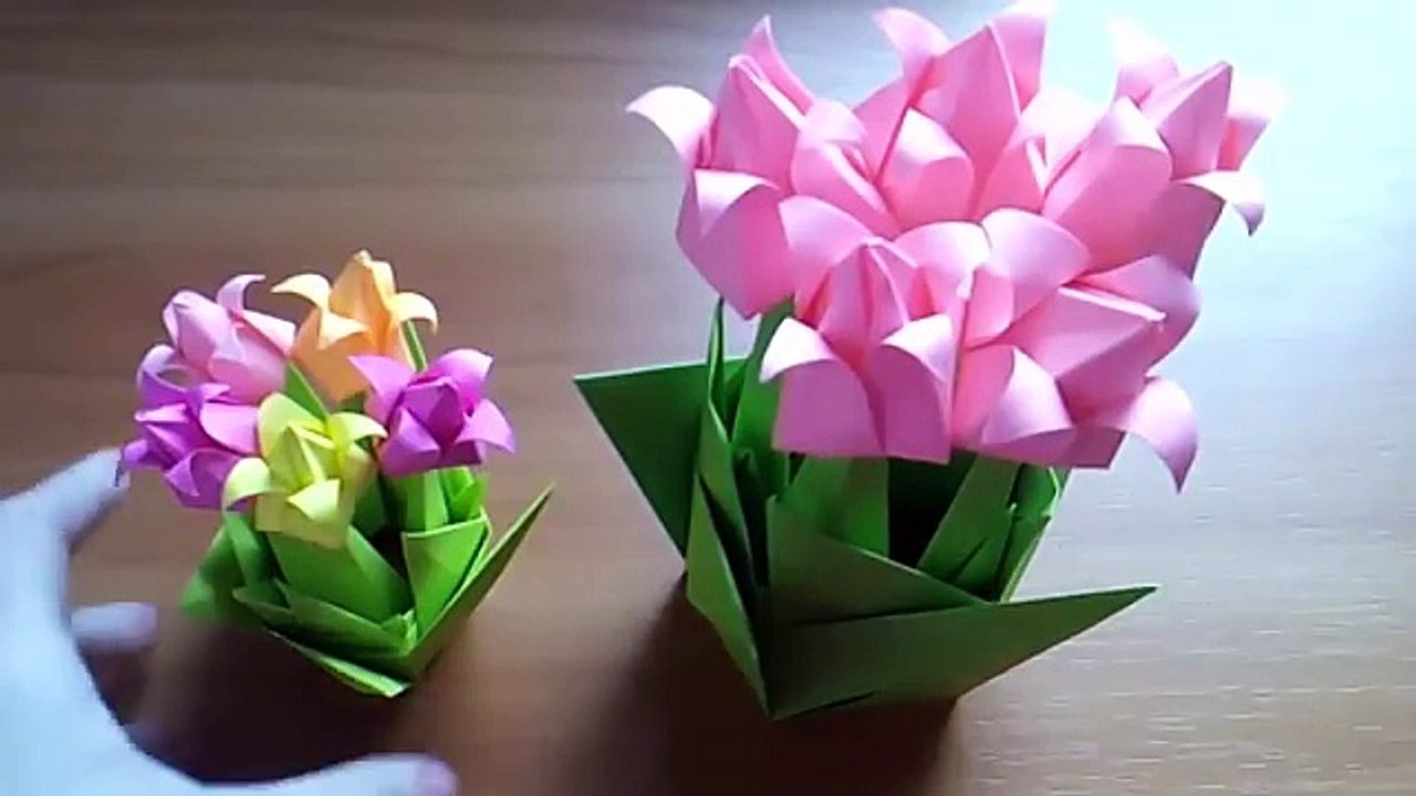 Композиция Из Тюльпан Оригами в Подарок Маме, Бабушке Своими Руками. Цветы Из Бумаги