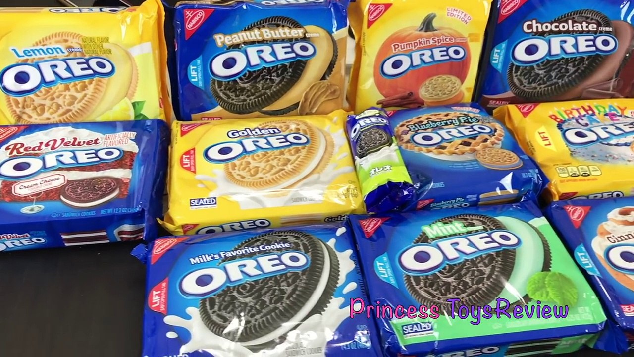 OREO CHALLENGE Princess Blindfold Cookie Tasting Game Different Flavors DISNEY LEGO Surprise Toys