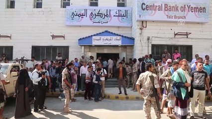 Yemen Merkez Bankasının Taiz Şubesi Çalışmalarına Başladı