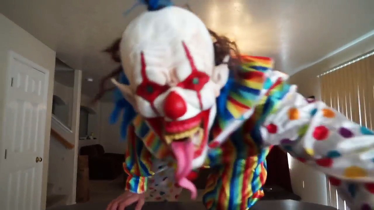 Deadpool, Evil Scary Clown, SpiderGirl, Spiderman, Batman & Joker SuperHero Compilation IRL