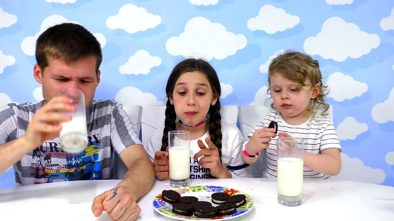 OREO CHALLENGE!!! Челлендж на печенье ОРЕО!!