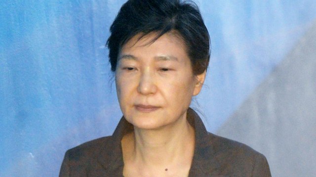 이르면 오늘 박근혜 구속 연장 여부 결정 / YTN