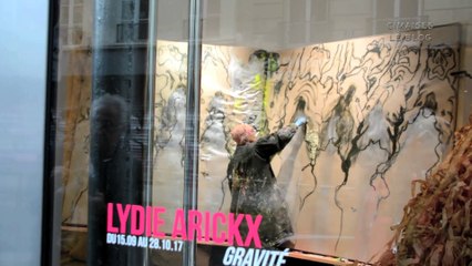 Performance Lydie Arickx, Loo & Lou Gallery