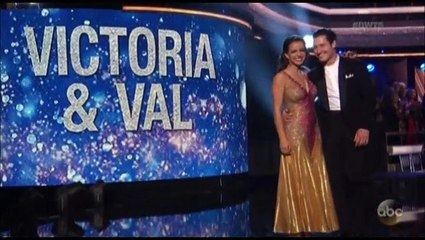 Victoria Arlen & Valentin Chmerkovskiy - Foxtrot