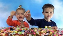 Бин Бузлд Челлендж кушаем конфетки Bean Boozled challenge kids