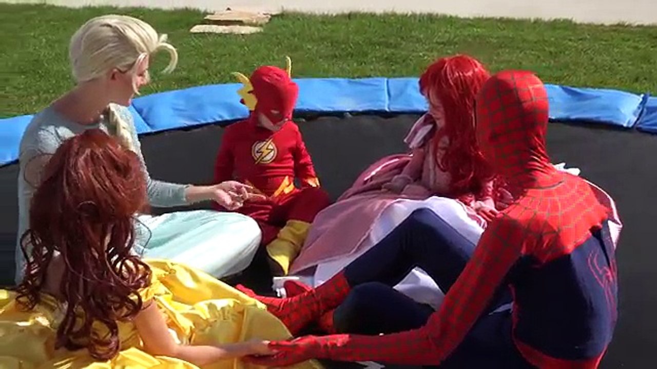 Frozen Elsa and Spiderman Kidnapped!! Baby Spiderman saves the day! The joker vs spiderman epic