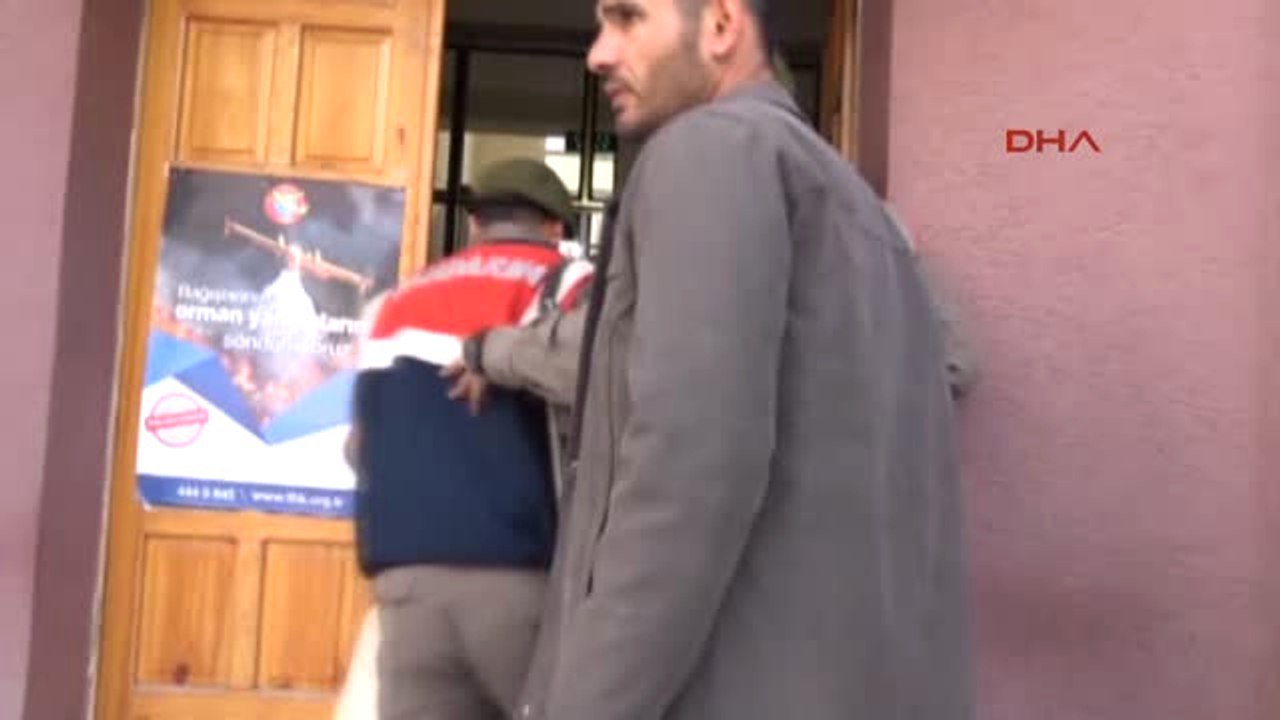 Arkadaşlarını Öldürüp Cesedini Yakan İki Katil, Daha Sonra Düğüne Eğlenmeye Gitmiş