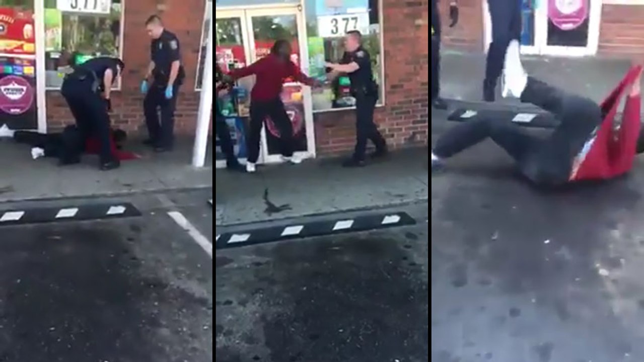 Un homme sous l'emprise de la drogue Flakka (drogue zombie) essaye de mordre un policier