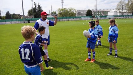 Mêlée éducative en M8