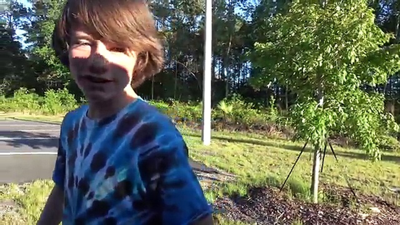 WE FILLED OUR MINIVAN WITH PACKING PEANUTS! DIVING, DANCING AND SWIMMING PARTY!