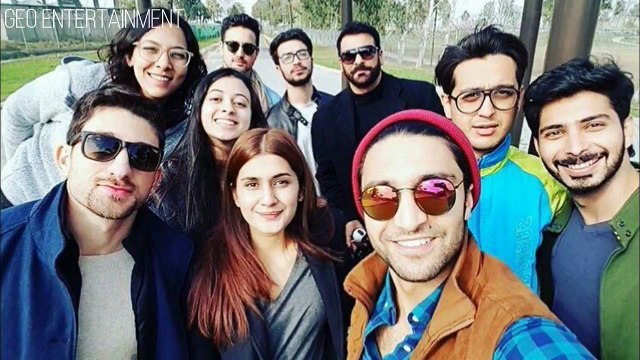 Kubra Khan and Ahad Raza Mir On Set of Parwaaz Hai Junoon (1)