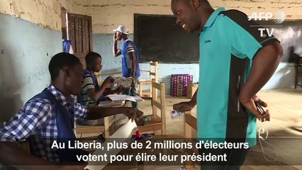 Les Libériens votent pour consolider la démocratie