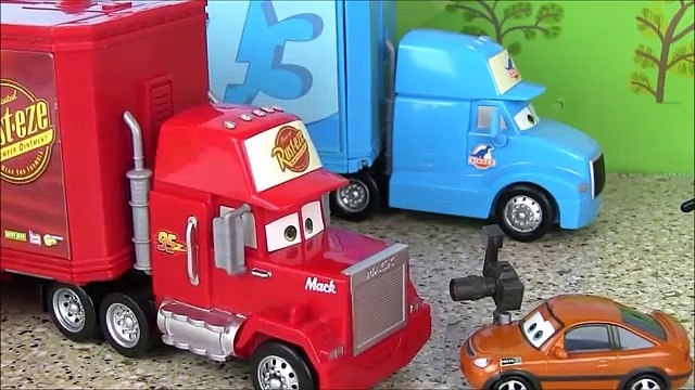 Молния Маквин Мультфильм. Машинки. Мультики про Машинки. Машинки Мультики. Игрушки для Мальчиков
