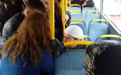 Fenalaştığı Halk Otobüsüyle Hastaneye Götürüldü