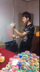 On peut faire des trucs de fous avec le Slinky !!