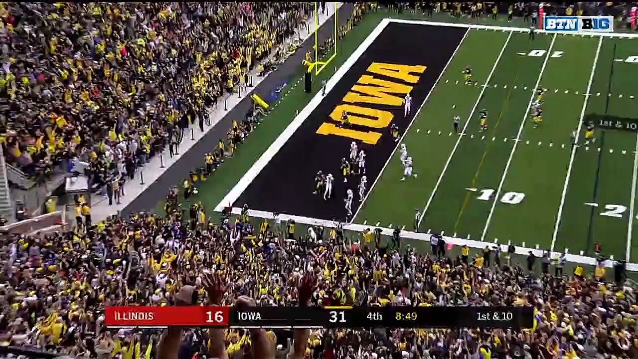 Akrum Wadley Goes for Six vs. Illinois