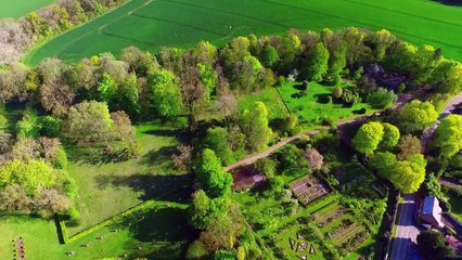 Vue aérienne de l’Abbaye de Vaucelles, Hauts de France