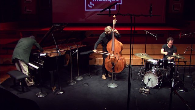 Trio ISM | Antonin Gerbal - Joël Grip - Pat Thomas - A l'improviste