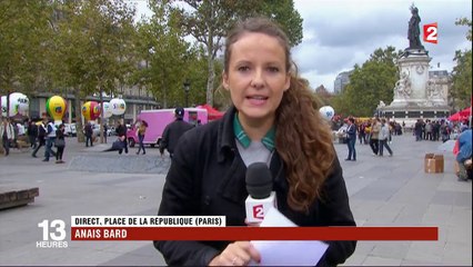 Grève des fonctionnaires : un cortège unitaire place de la République à Paris
