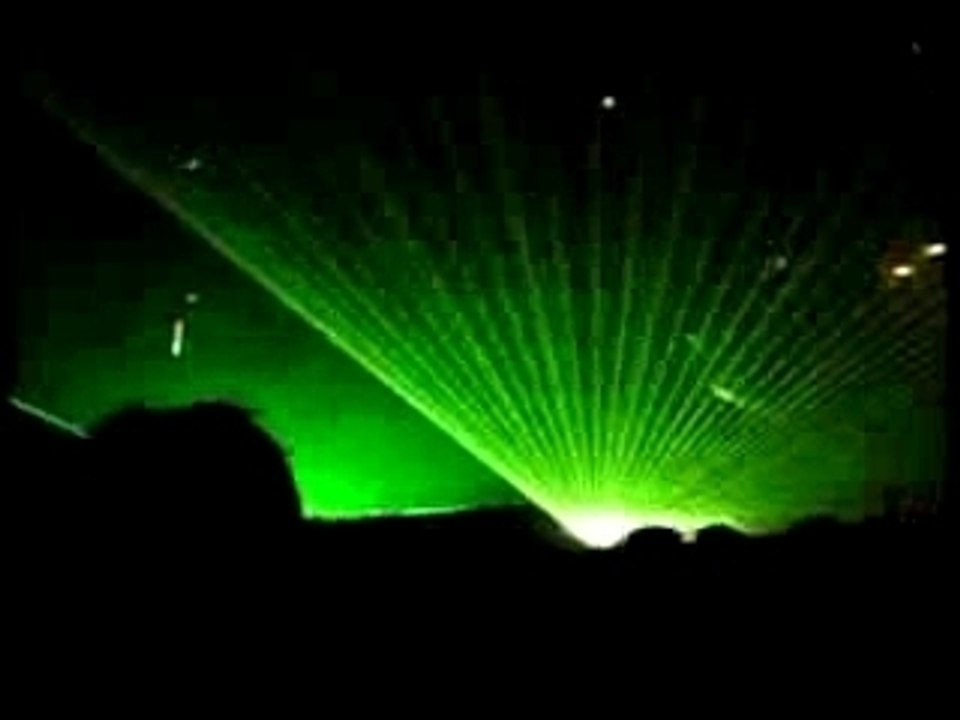 Chris Lake & Emma Hewitt - Carry Me Away