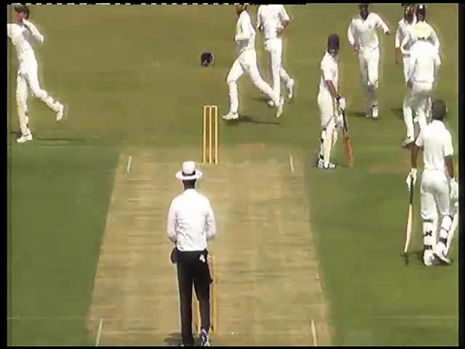 MOHAMMAD ASIF 11 wickets in Quaid-e-Azam Trophy match October 2017 expert seam bowling