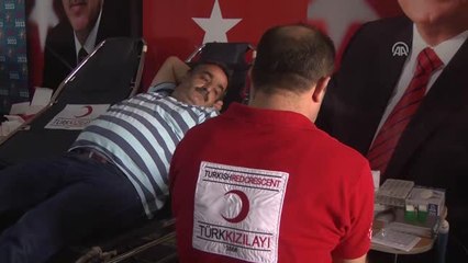 Katledilen "Aybüke" ve "Necmettin" Öğretmen Anısına Kan Bağışı