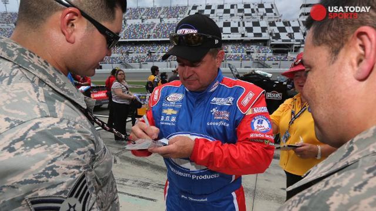 NASCAR drivers have signed how many autographs?